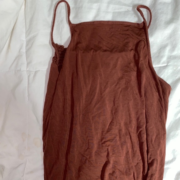 Brown flowy tank top - Picture 2 of 2